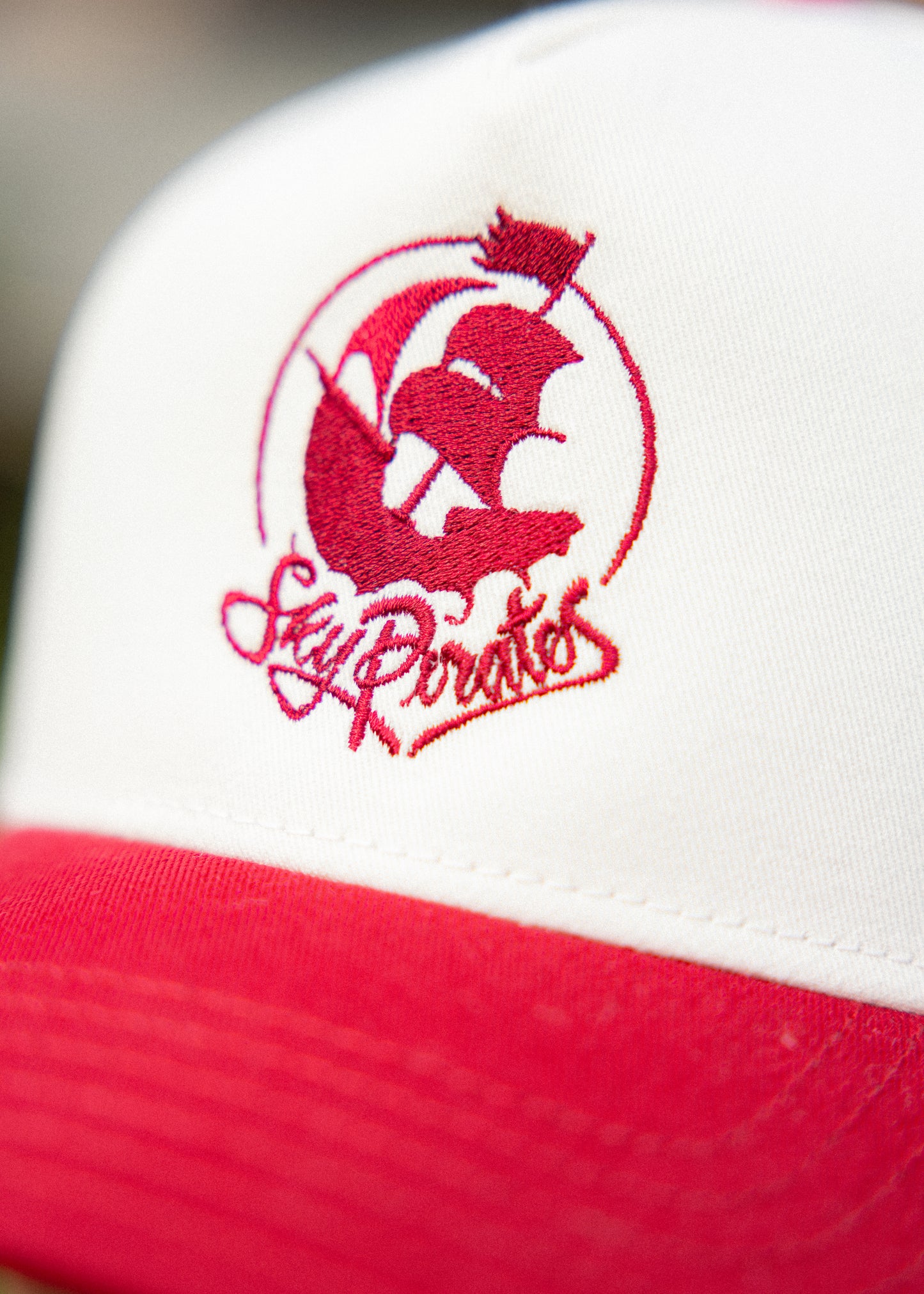 Cardinal 2 Tone Snap