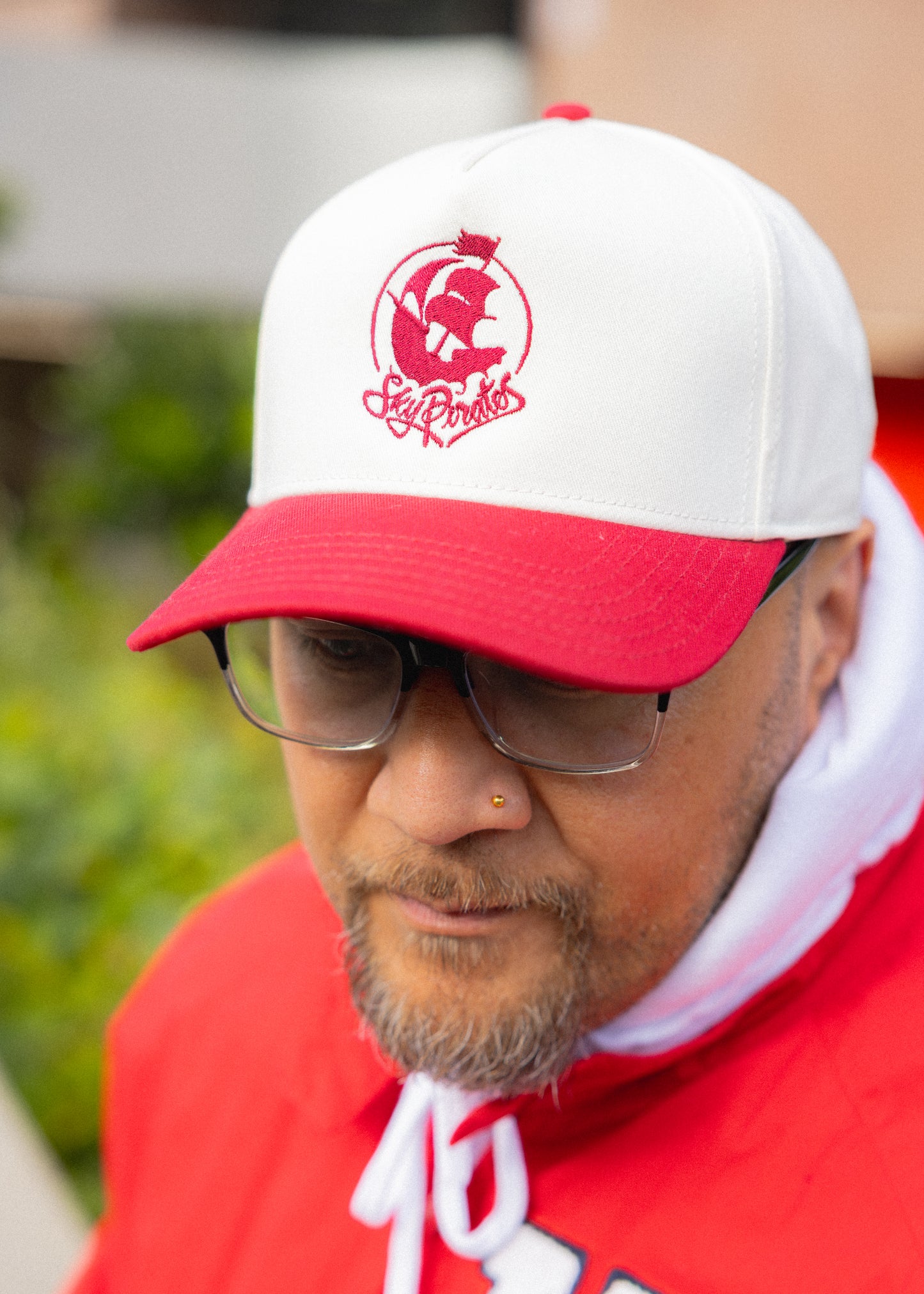 Cardinal 2 Tone Snap